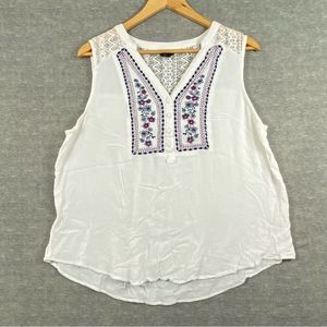 Embroidered White Sleeveless Boho Top